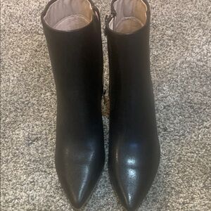 Elegant Black Ankle Boots